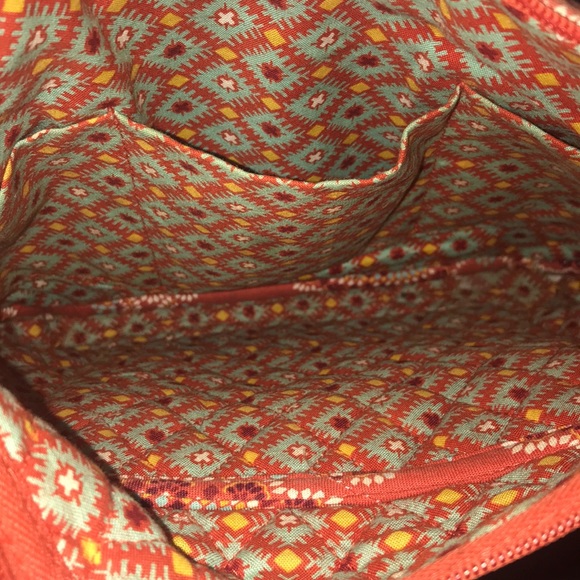 Vera Bradley Crossbody Bag - Picture 5 of 6